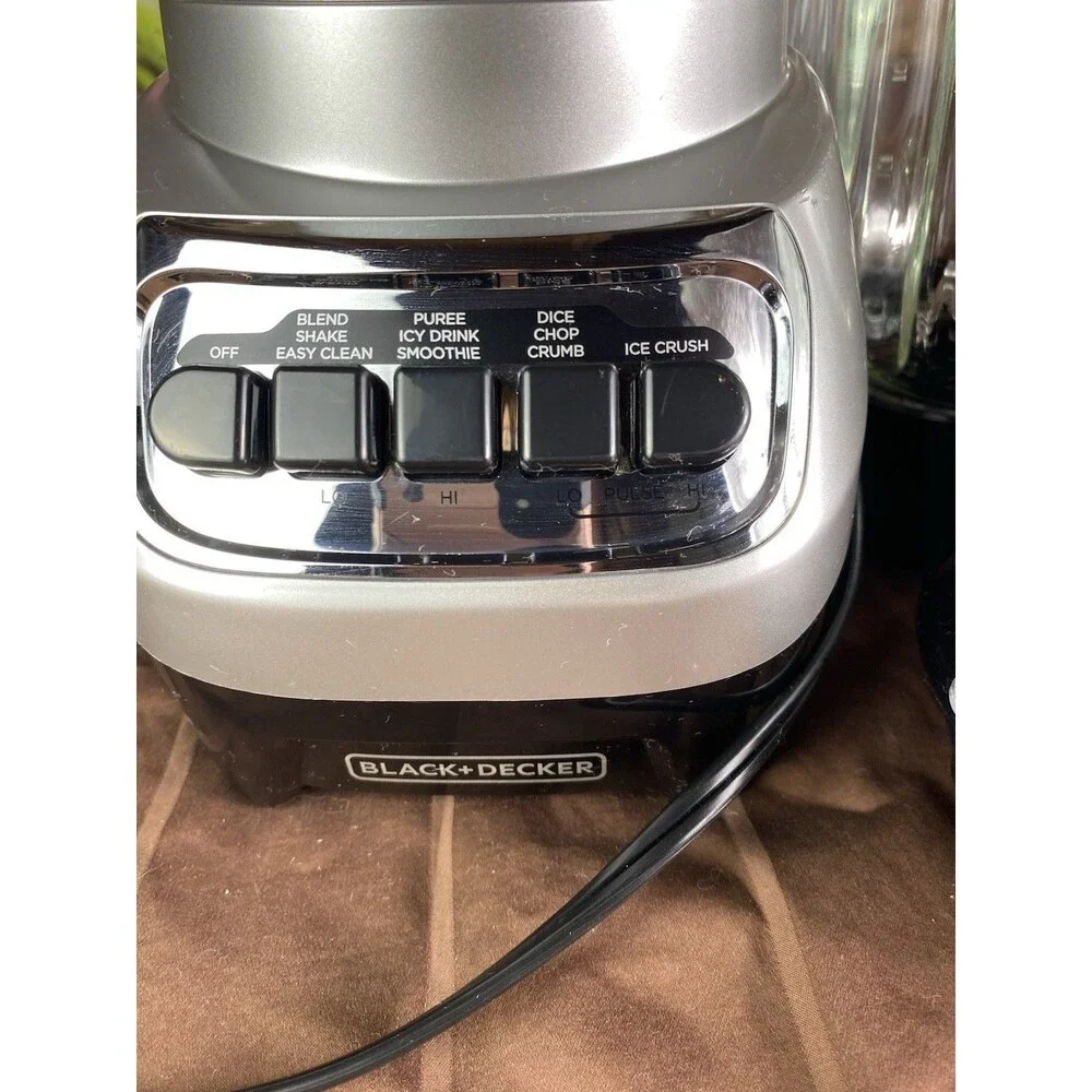 Black & Decker Power Crush 6 Cup Multifunction Blender 700W 4 Speed & Pulse